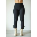 LEGGINGS COM MOLAS E FOLHOS